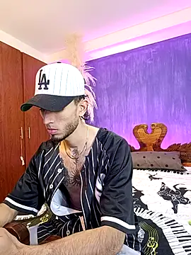 Jacob di online show from 09/21/25, 05:20