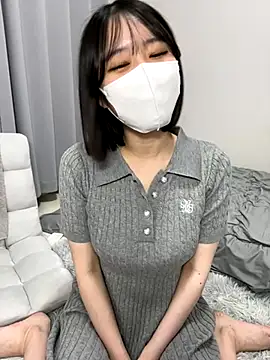 Snapshot of Ribon_n chatting on 10/07/25, 02:14 Ribon n online show from 10/07/25, 02:14