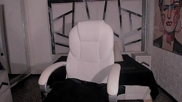 Alisha Evans Rs online show from 10/12/25, 03:27