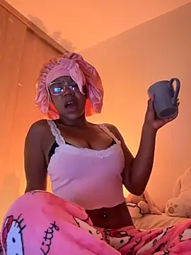 Sweet-Jade online show from 10/18/25, 09:21