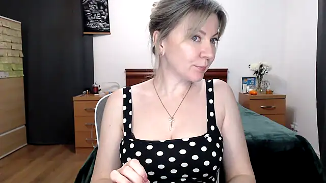 ParadiseAlina online show from 02/06/26, 08:01