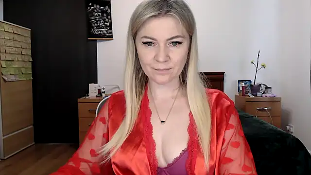 ParadiseAlina online show from 04/04/26, 05:32