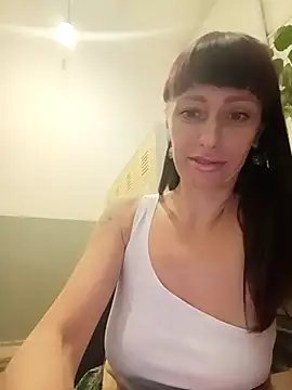 Snapshot of Lietta_ chatting on 09/29/25, 05:40 Lietta online show from 09/29/25, 05:40