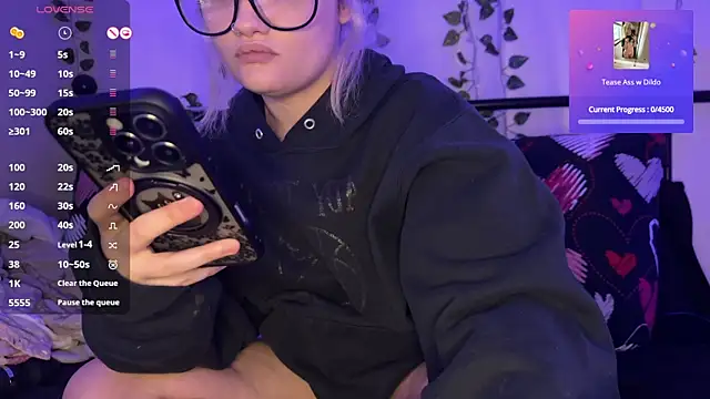 xxNaughtyNicolexx online show from 10/05/25, 12:09