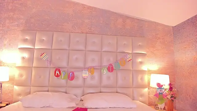 SheyLopez online show from 04/09/26, 03:06