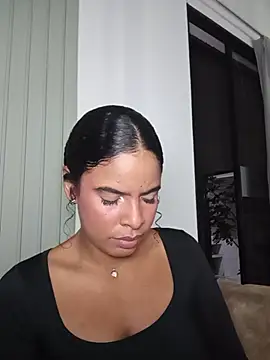 SheyLopez online show from 07/17/26, 01:23