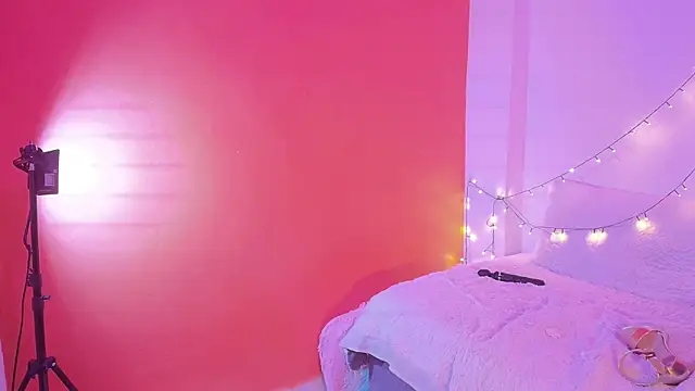 victoria rossett online show from 10/28/25, 10:01