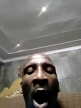 longdickson12345 online show from 10/07/25, 07:00