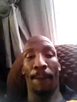 longdickson12345 online show from 11/25/25, 06:24