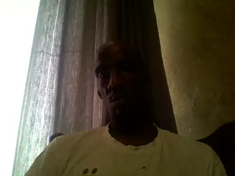 longdickson12345 online show from 05/16/26, 06:21