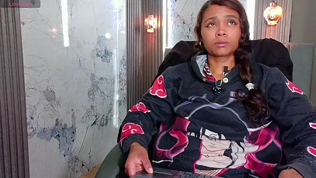 Kristall 06 online show from 11/17/25, 02:06