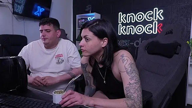 KnockKnockClub online show from 09/22/25, 10:45