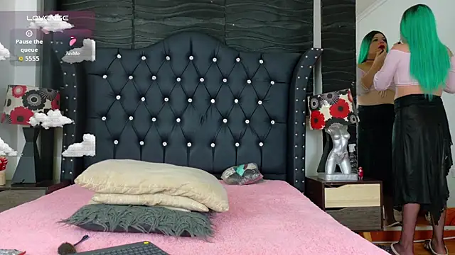 Snapshot of Keysha_Queen_ chatting on 09/12/25, 12:27 Keysha Queen  online show from 09/12/25, 12:27