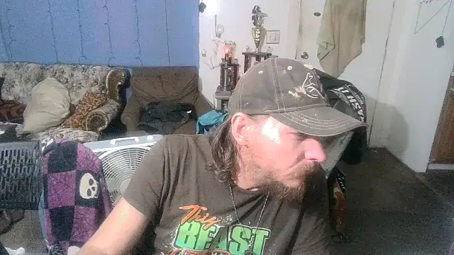 Poundtown1226 online show from 09/11/25, 02:22