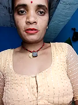 Hotwera online show from 09/26/25, 08:24