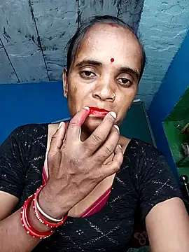 Hotwera online show from 09/29/25, 09:03