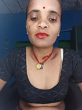 Hotwera online show from 10/06/25, 07:17