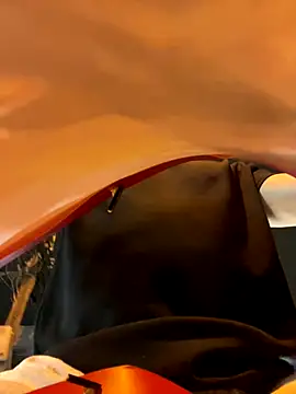 anhkiet huang online show from 10/05/25, 01:42