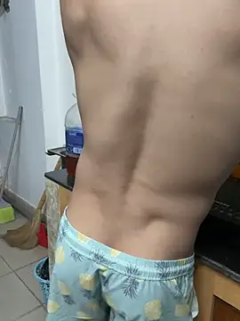 anhkiet huang online show from 12/02/25, 02:56