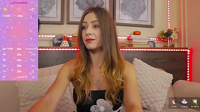 MuseDollX online show from 10/25/25, 06:46