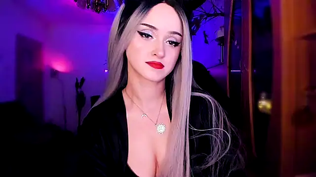 MistressJolie online show from 01/09/25, 03:36