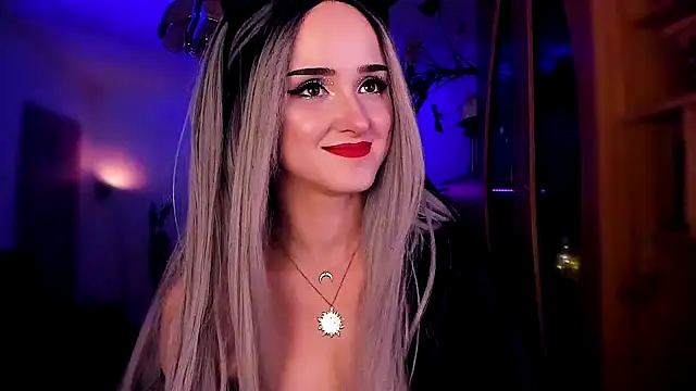 MistressJolie online show from 01/10/25, 04:44