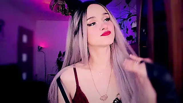 MistressJolie online show from 09/16/25, 07:53