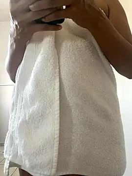 Katianesantos online show from 11/06/25, 09:10