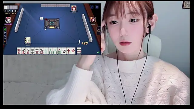 Xiao-runbao online show from 12/19/25, 02:02