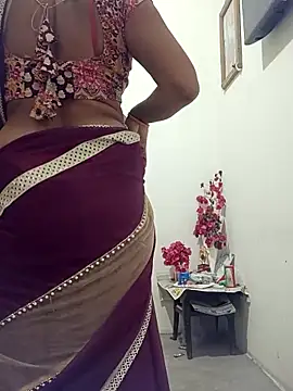 Snapshot of monu_bhabi chatting on 03/18/26, 07:50 monu bhabi online show from 03/18/26, 07:50