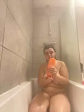 Snapshot of PrettyPaigeBabe chatting on 11/16/25, 05:29 PrettyPaigeBabe online show from 11/16/25, 05:29