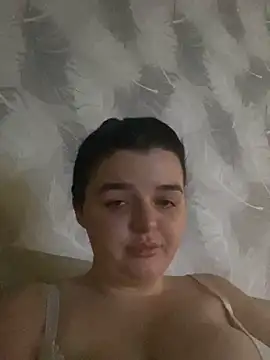 Snapshot of PrettyPaigeBabe chatting on 11/21/25, 06:39 PrettyPaigeBabe online show from 11/21/25, 06:39