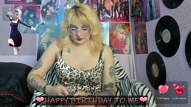 Avril Maria online show from 09/17/25, 05:58