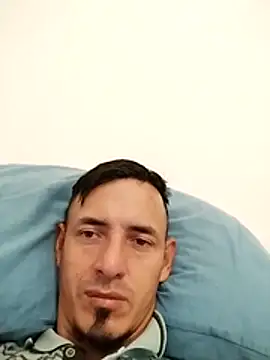 JuanD vero online show from 11/27/25, 08:49