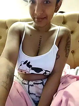 kdfoxxx online show from 10/11/25, 03:39