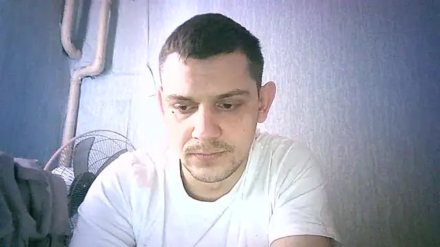 Snapshot of BogdanNegoda chatting on 02/07/26, 09:46 BogdanNegoda online show from 02/07/26, 09:46