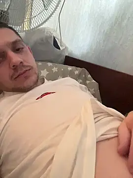 Snapshot of BogdanNegoda chatting on 02/08/26, 12:41 BogdanNegoda online show from 02/08/26, 12:41