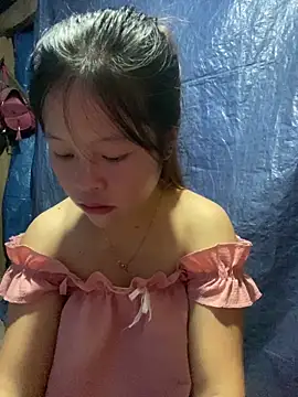 O o UwU o O online show from 10/02/25, 01:45