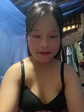 O o UwU o O online show from 10/15/25, 01:50