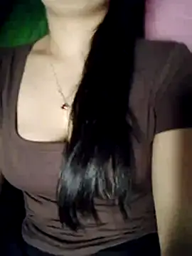 Snapshot of Baby-kis03 chatting on 02/26/26, 01:04 Baby-kis03 online show from 02/26/26, 01:04