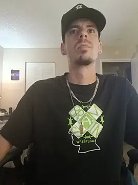latinosatiro94 online show from 06/10/26, 06:45