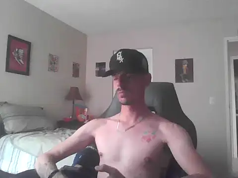 latinosatiro94 online show from 07/06/26, 05:37