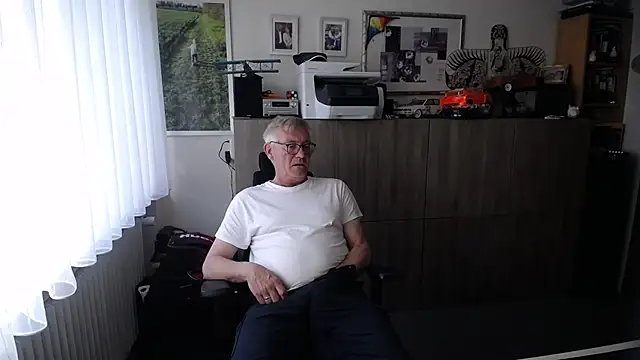 Snapshot of randyandy67 chatting on 06/22/26, 07:16 randyandy67 online show from 06/22/26, 07:16