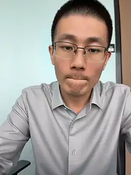 miniyellower online show from 04/08/26, 05:40