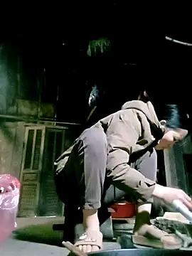 ngan-cute online show from 11/19/25, 09:09