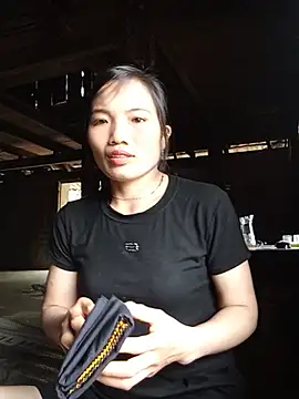 Snapshot of ngan-cute chatting on 07/18/26, 07:34 ngan-cute online show from 07/18/26, 07:34
