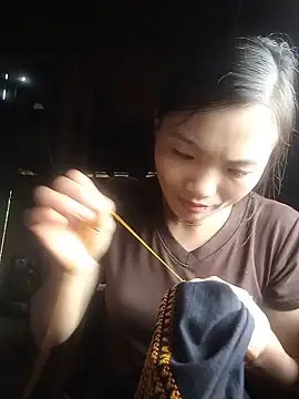 Snapshot of ngan-cute chatting on 07/25/26, 01:15 ngan-cute online show from 07/25/26, 01:15