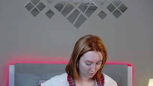 MarianeSun online show from 06/25/26, 03:50
