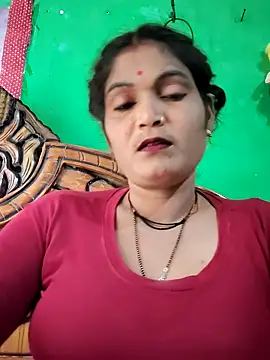 Snapshot of Kavya_hot chatting on 11/01/25, 06:04 Kavya hot online show from 11/01/25, 06:04