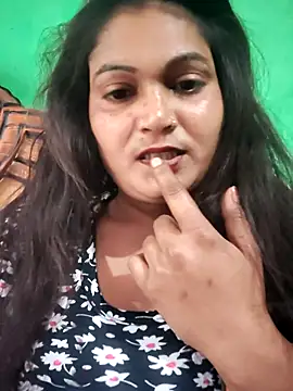 Snapshot of Kavya_hot chatting on 12/05/25, 08:45 Kavya hot online show from 12/05/25, 08:45